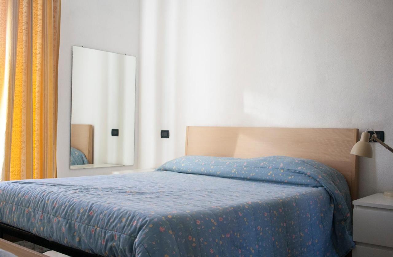 Via Colombo Apartment Marina di Massa Ngoại thất bức ảnh