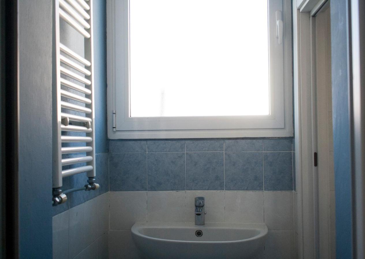 Via Colombo Apartment Marina di Massa Ngoại thất bức ảnh